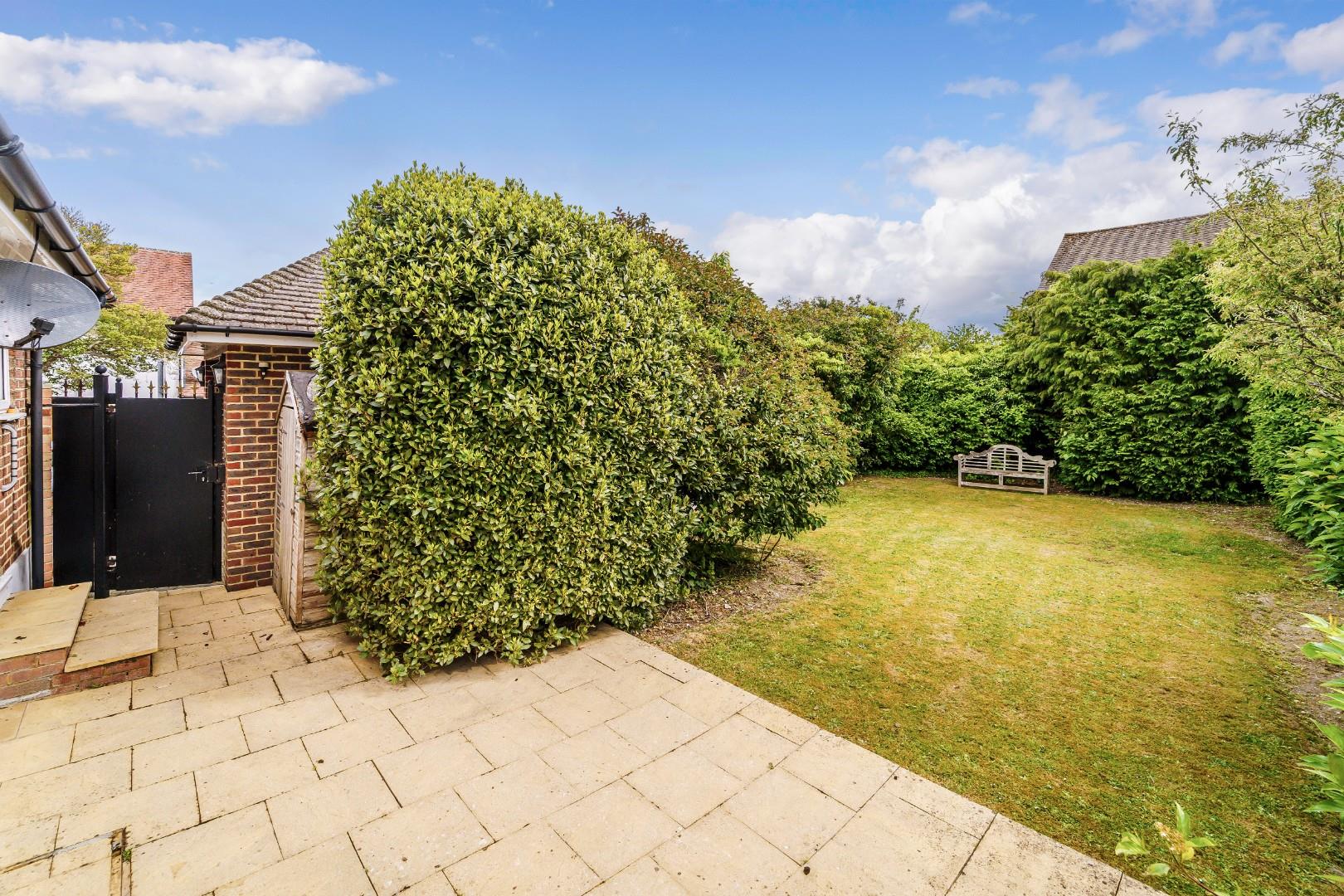 Merland Rise, Epsom Downs | The Personal Agent